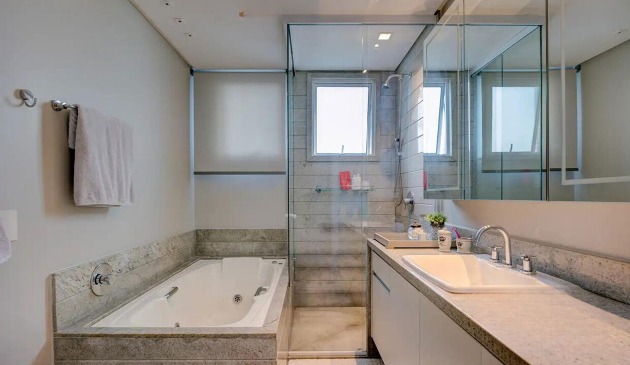 c943effd-f758-406e-8a35-564a3d3e66d6-name-3218fad88060fae9cf307ddc54beb815e0e159412fc74b72447238ecd23c3ea5