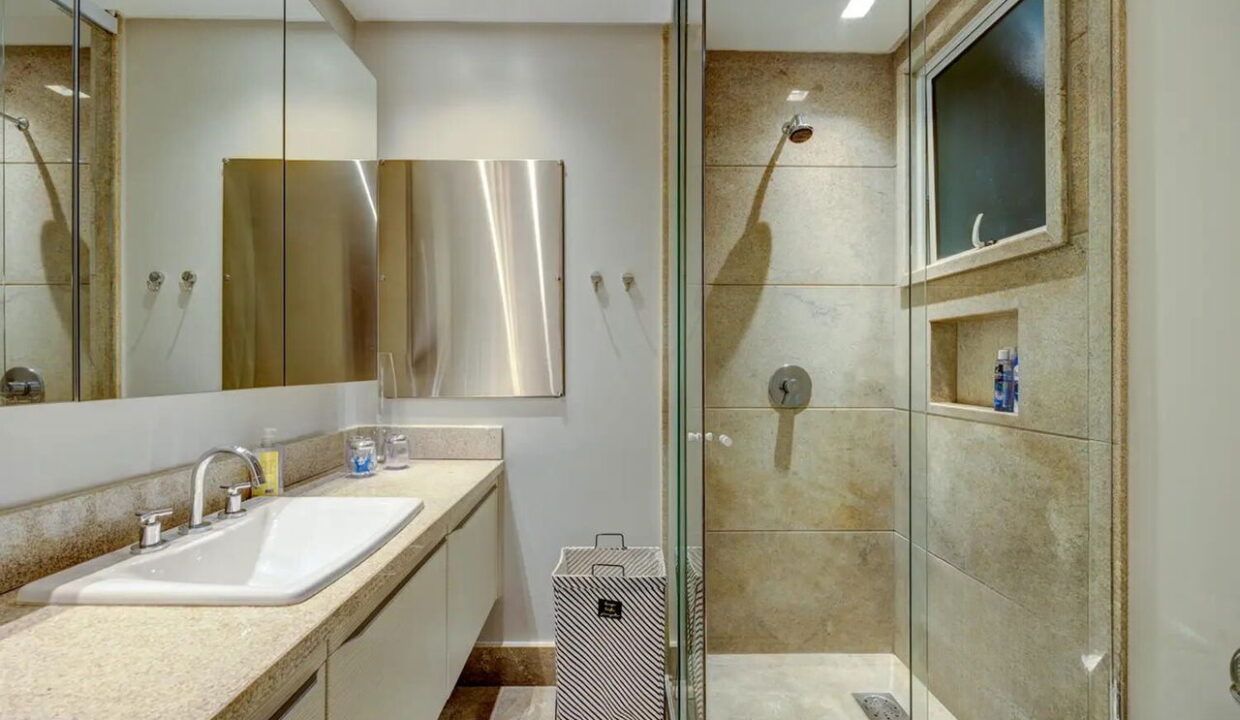 e10640f7-464b-4c83-9377-ff6442002989-name-d85f238990d695acb444c7372628f6e7d38e6e34763fa31f9242ba2ad619b2a1