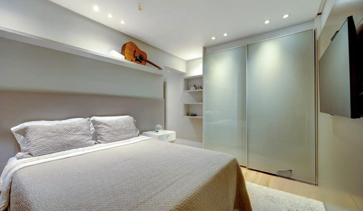 e8c20d25-9bab-48c3-ab93-fb0f55af7c05-name-c51a55dee7fd852ec77240abaf55f6172b9091a74d37ff5981bca50b7a403b2d